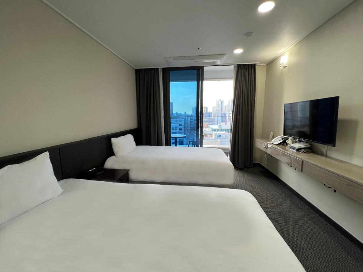 Incheon Rivieraverium Hotel מראה חיצוני תמונה