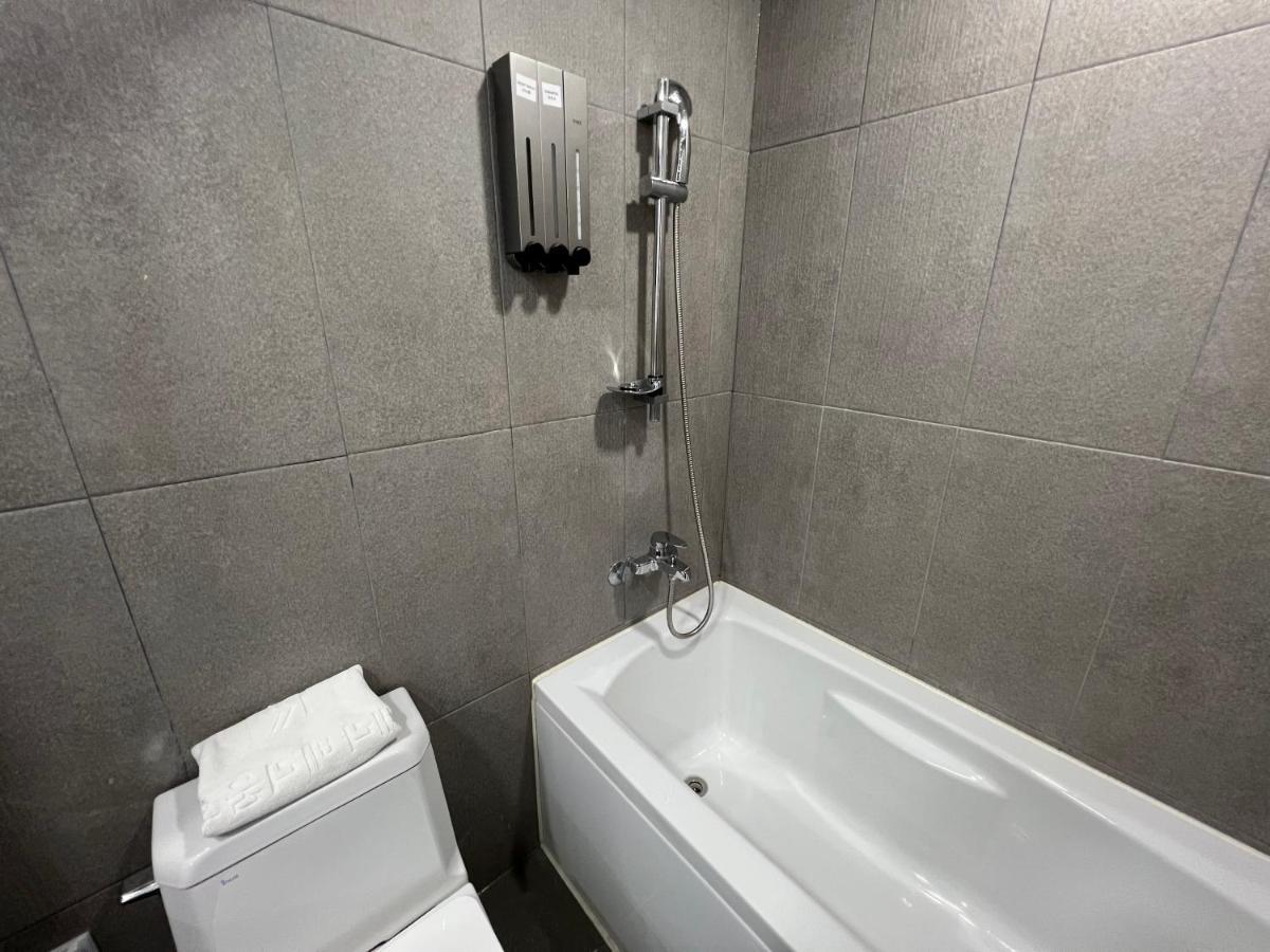 Incheon Rivieraverium Hotel מראה חיצוני תמונה