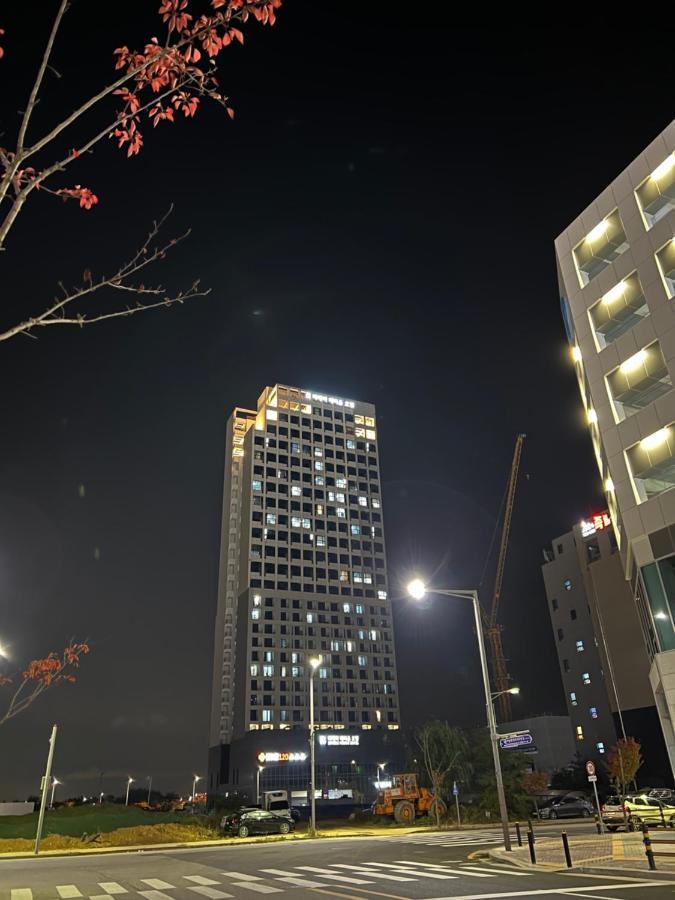 Incheon Rivieraverium Hotel מראה חיצוני תמונה